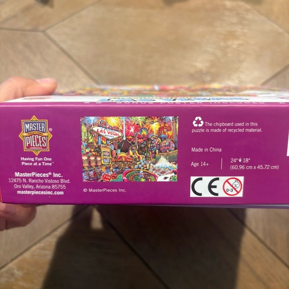 Las Vegas Jigsaw Puzzle - 550 Pieces - Picture 3 of 5